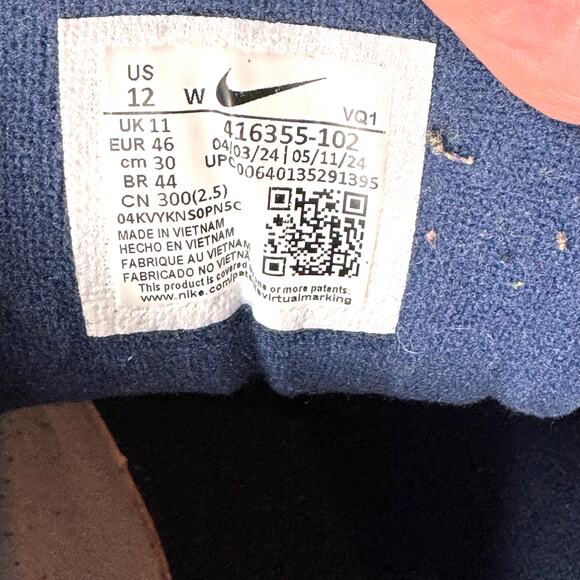 NIKE Air Monarch 4E Men's 12W Wide Athletic Dad Sneaker Grandpa Walking Comfort - Picture 9 of 9